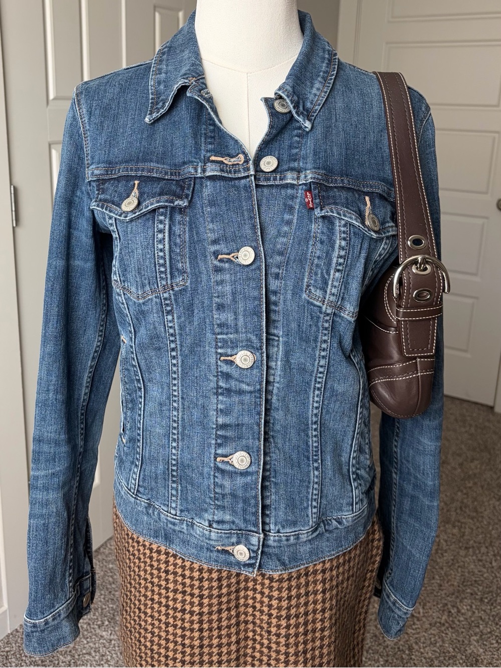 Levi’s Denim Jacket - Women’s Small